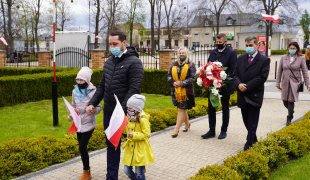 Święto Konstytucji 3 maja - obchody 2021 - kliknij, aby przejść do galerii