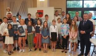 Najlepsi sportowcy z nagrodami burmistrza za rok 2020 - kliknij, aby przejść do galerii