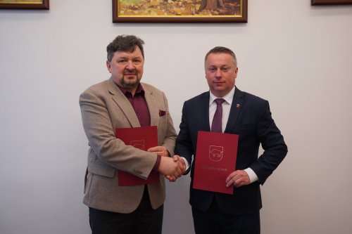 Umowa na przebudowę Dużej Synagogi podpisana