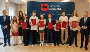 Wręczenie nagród Burmistrza dla najlepszych uczniów - 25.06.2026 - kliknij, aby przejść do galerii